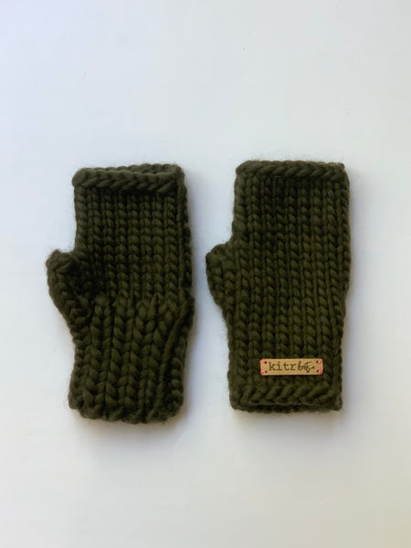 The Kitr Mitts: Camo Green