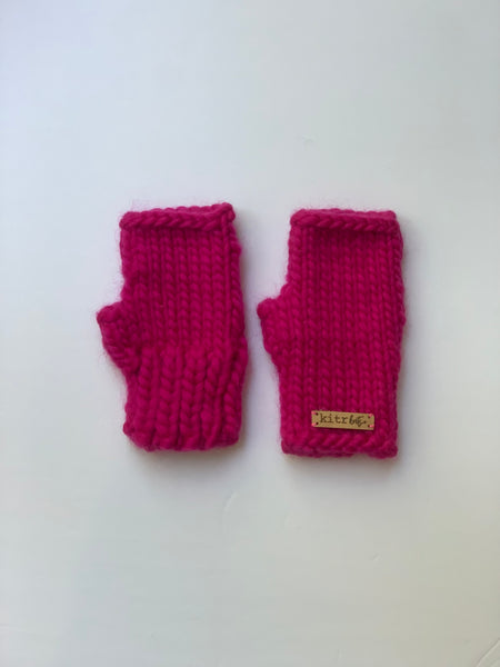 The Kitr Mitts: Fuschia Pink